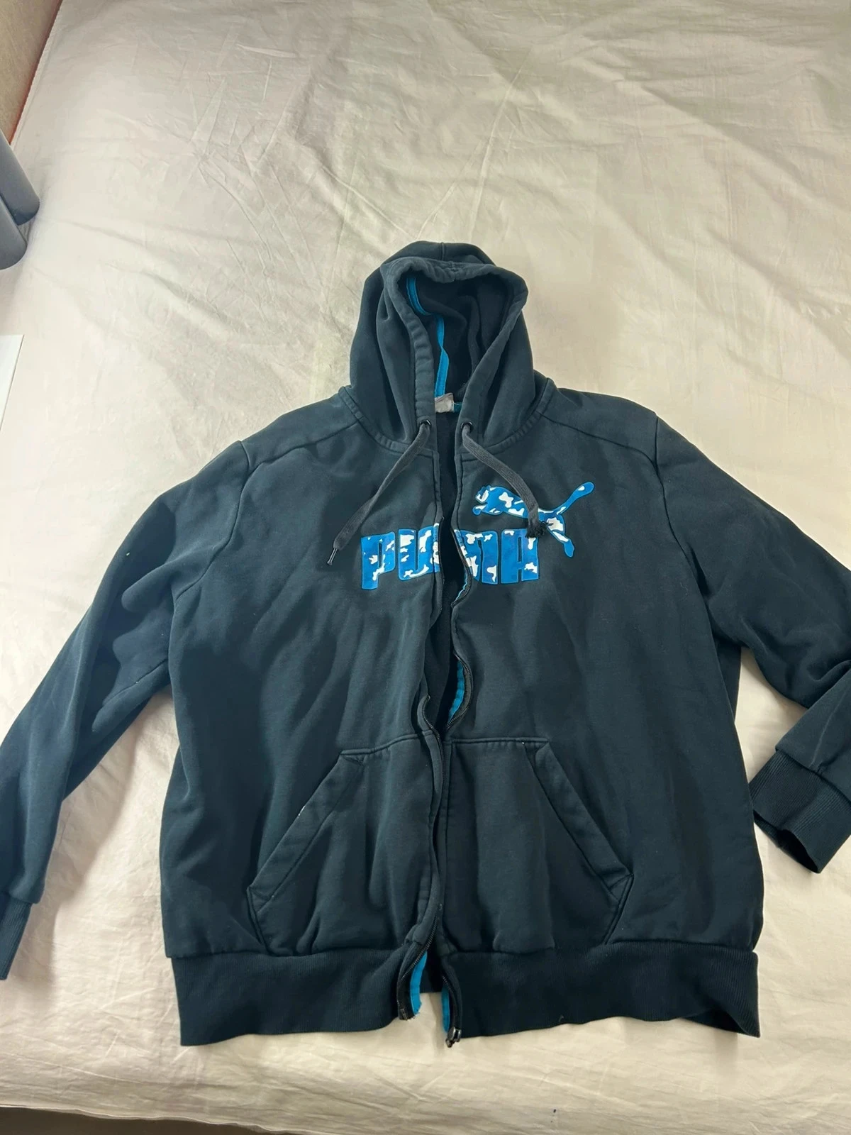 Pull à capuche avec zip puma